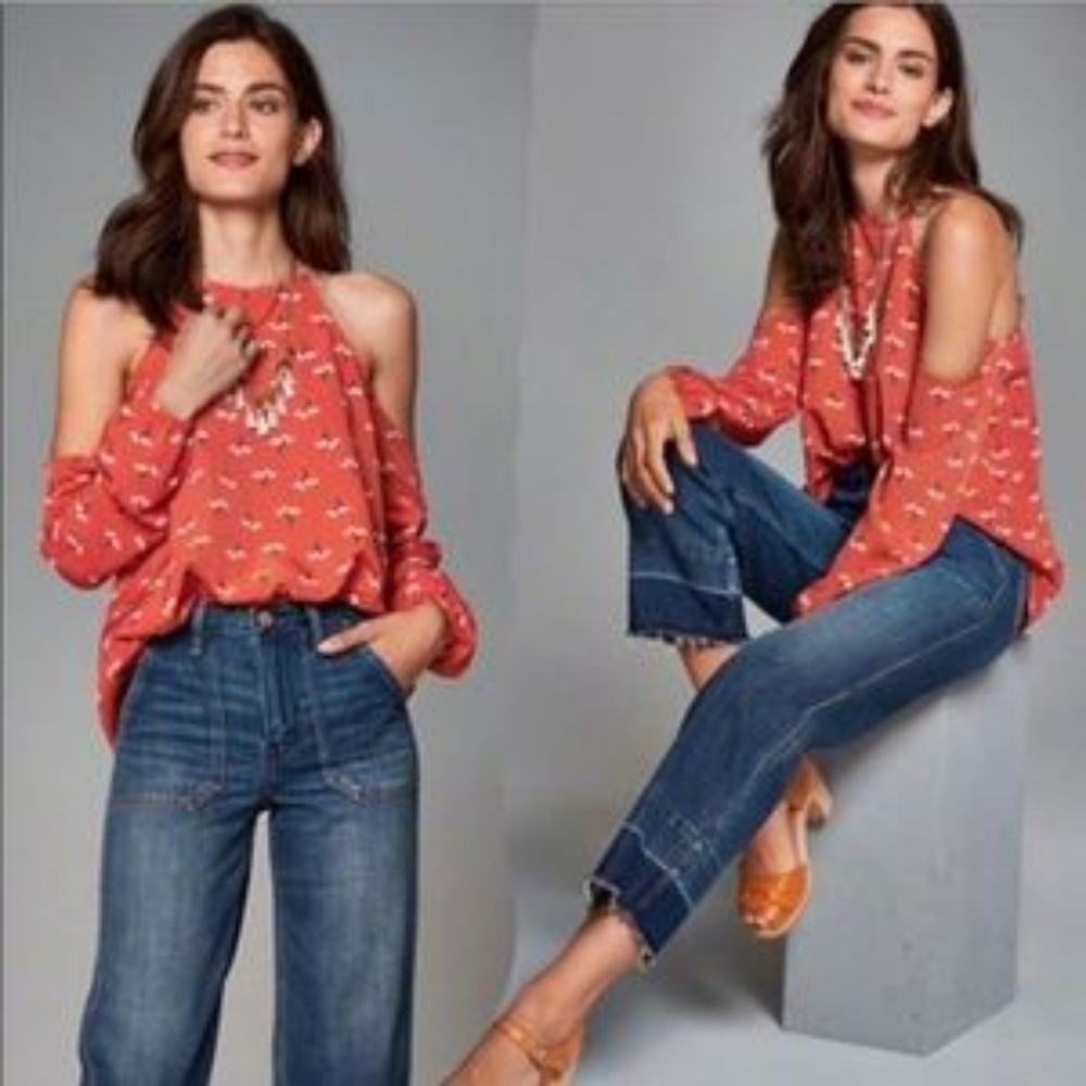 Abercrombie & Fitch high neck cold shoulder top